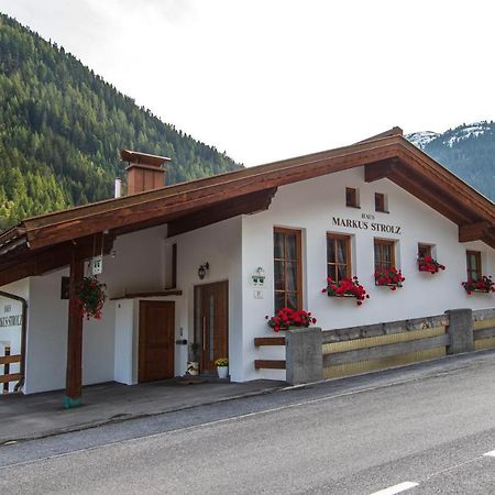 Haus Markus Strolz Sankt Anton am Arlberg Bagian luar foto