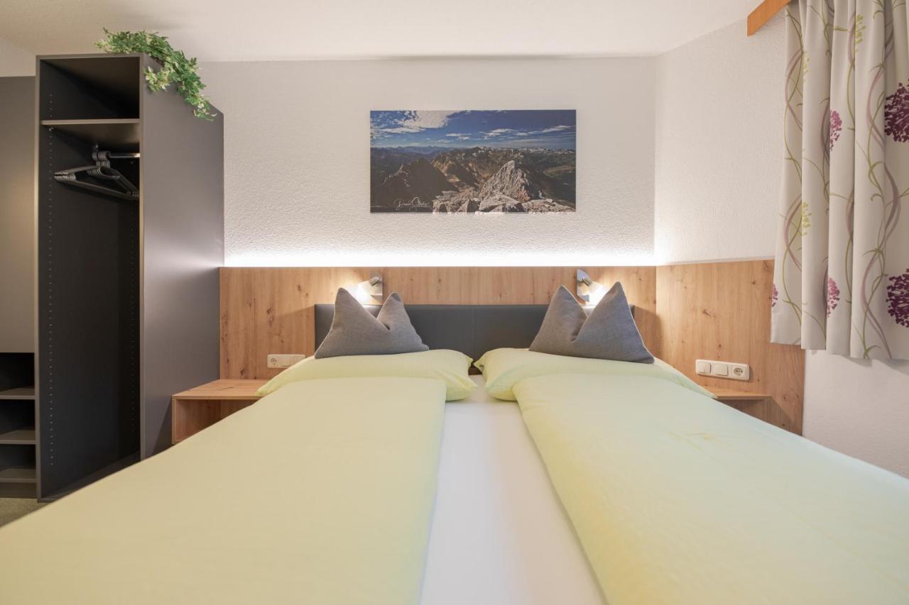 Haus Markus Strolz Sankt Anton am Arlberg Bagian luar foto